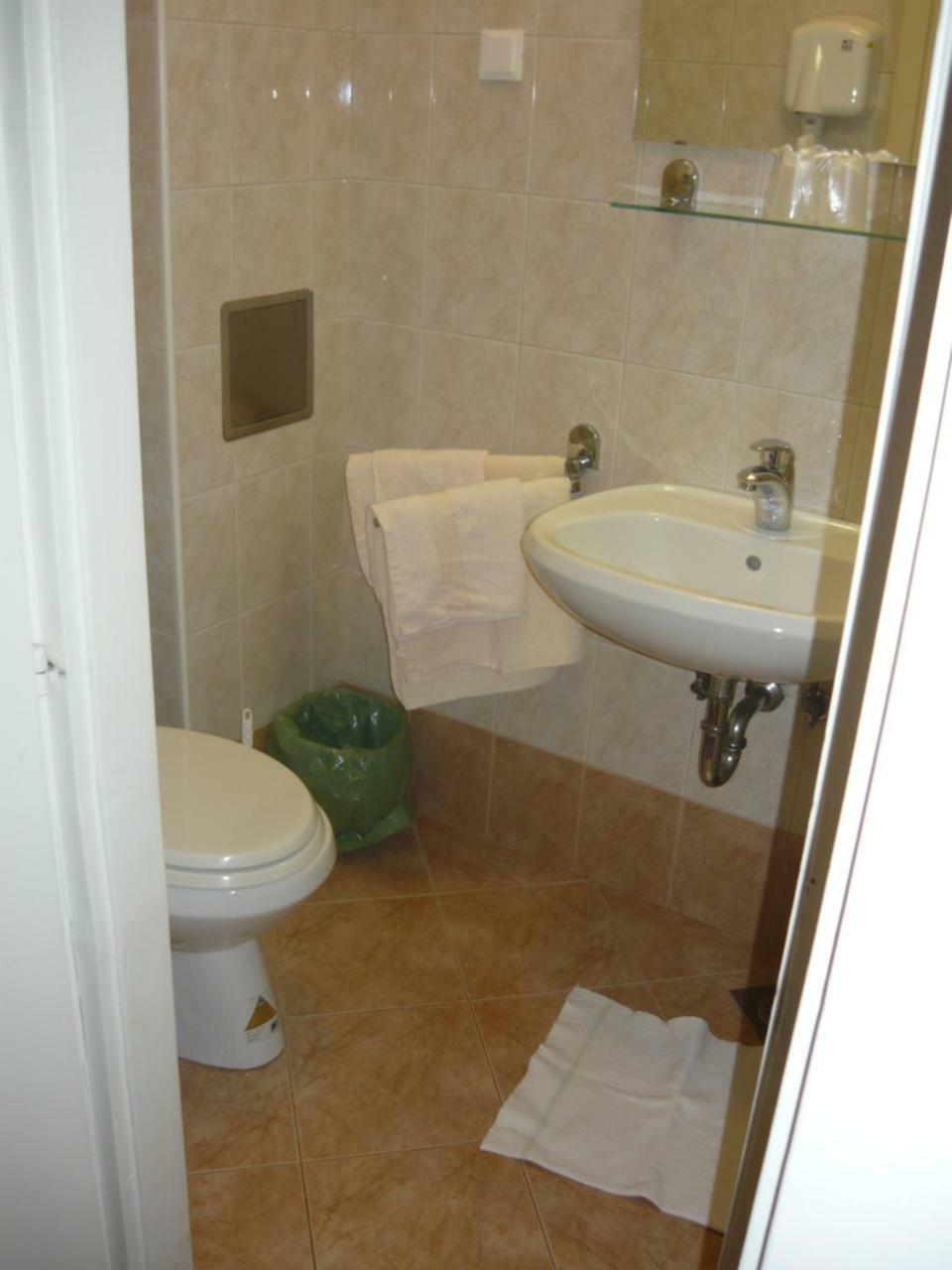 Polzevo Otel Visnja Gora Dış mekan fotoğraf
